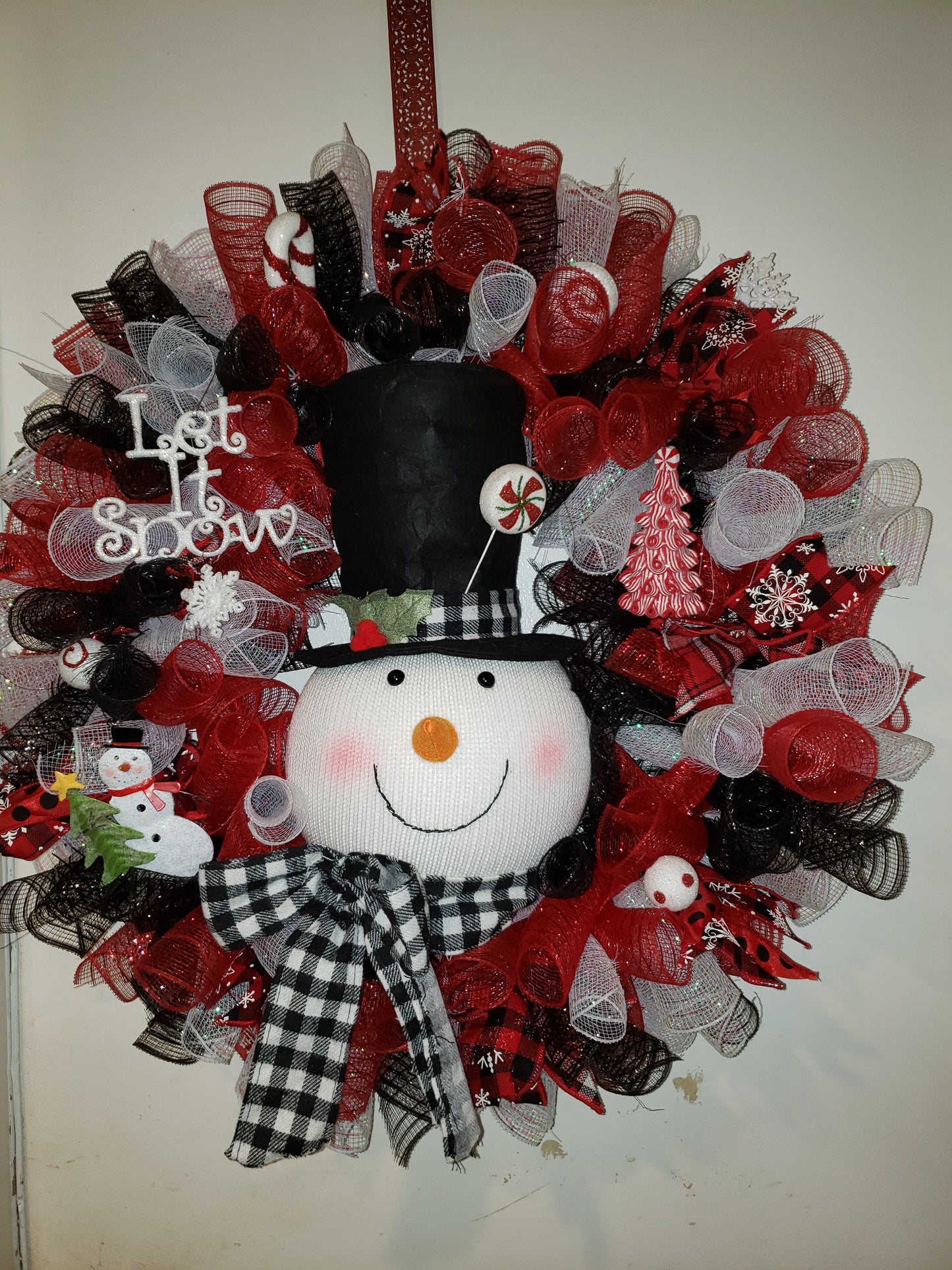 Snowman Holiday Wreath